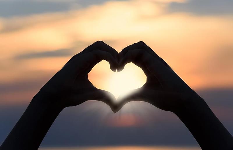 Photo Mix/Pixabay Gottes Liebe zu uns Menschen – eine Kraftquelle.