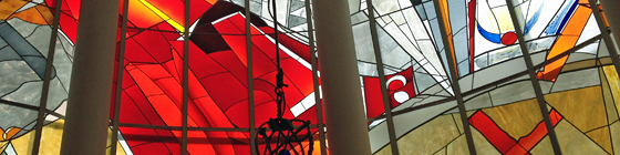 Glasfenster / R. Glück