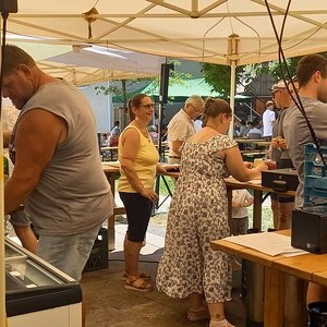 Am Getränkestand geht´s rund